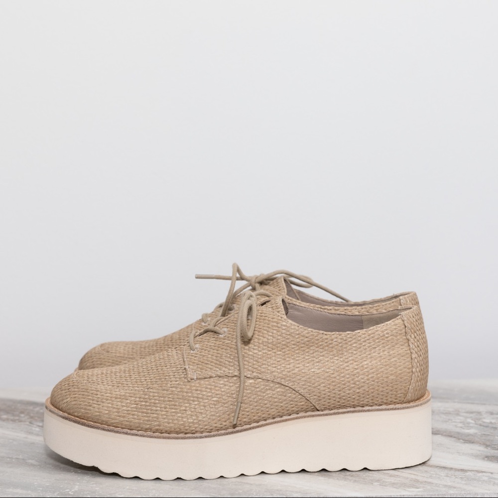 Vince Women's Natural Zina Platform Oxfords
MSRP $295